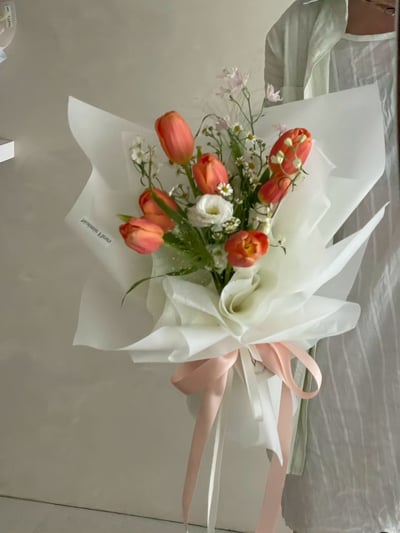 鮮花花藝課程-鬱金香花束3