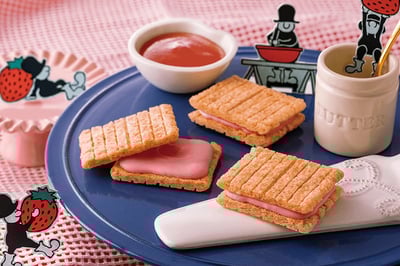 砂糖奶油樹地區限定版～甘王草莓(客製)1