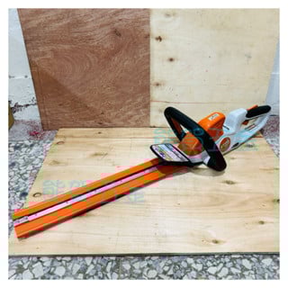 HSA30充電式修籬機2