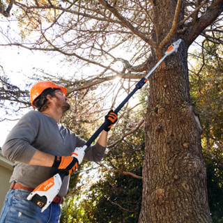 HTA50充電式高枝鋸2