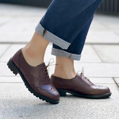 karine(MIT台灣製)全真皮寬楦綁帶雕花牛津鞋-咖啡色5