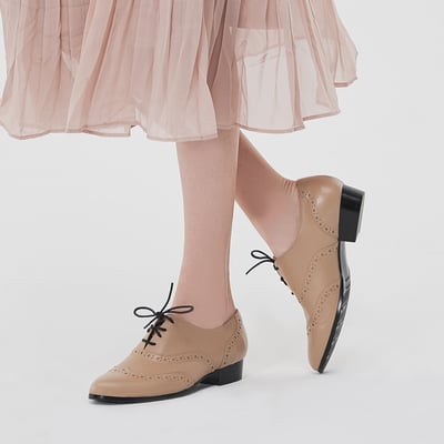 karine(MIT台灣製)全真皮綁帶低跟牛津鞋-奶茶色4