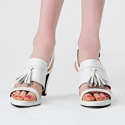 karine(MIT台灣製)全真皮一字帶流蘇高跟涼鞋-白色3