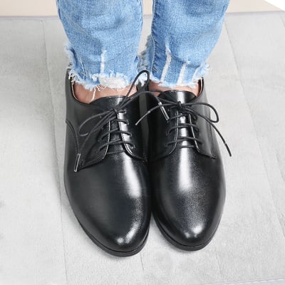 karine(MIT台灣製)全真皮綁帶低跟德比鞋-黑色1