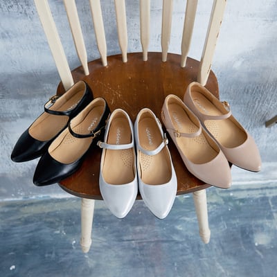 karine(MIT台灣製)全真皮尖頭繫帶內增高楔型鞋-冰雪8