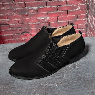 karine(MIT台灣製)全真皮牛巴戈車線拉鍊短靴-黑色1