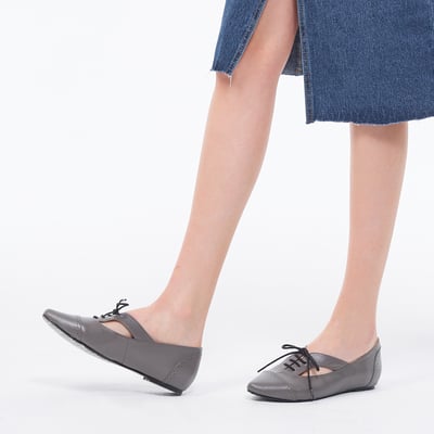 karine(MIT台灣製)全真皮尖頭綁帶內增高牛津鞋-灰色4