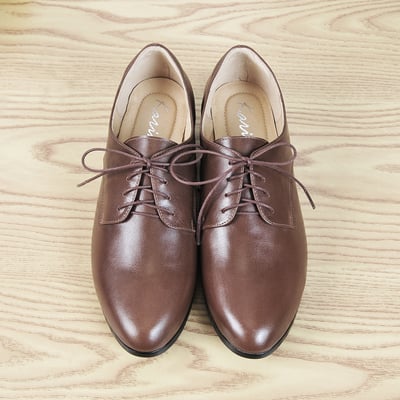 karine(MIT台灣製)全真皮綁帶低跟德比鞋-咖啡色3