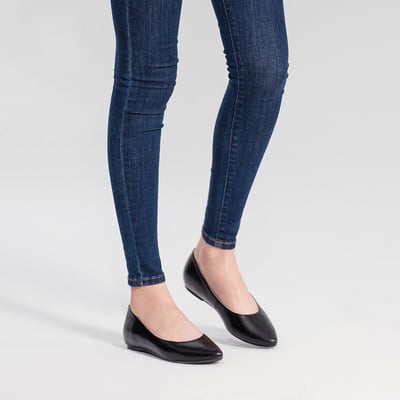 karine(MIT台灣製)全真皮尖頭內增高楔型鞋-黑色2