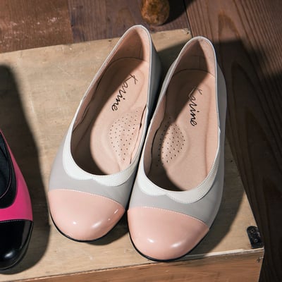 karine(MIT台灣製)全真皮小領子平底娃娃鞋-藕紫灰1