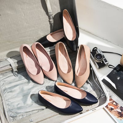 karine(MIT台灣製)全真皮尖頭內增高楔型鞋-駝色8