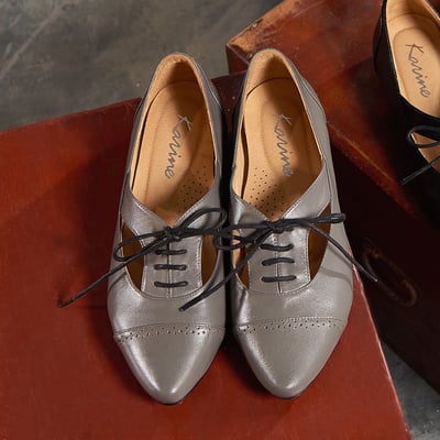 karine(MIT台灣製)全真皮尖頭綁帶內增高牛津鞋-灰色1