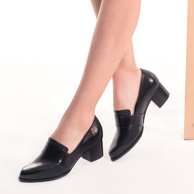 karine(MIT台灣製)全真皮素面粗跟樂福鞋-原皮黑5