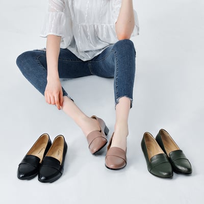 karine(MIT台灣製)全真皮素面低跟樂福鞋-黑色10