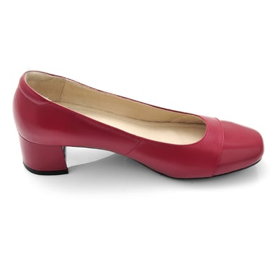 karine(MIT台灣製)全真皮拼接方頭粗跟包鞋-拉丁紅5