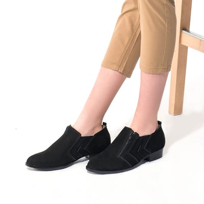 karine(MIT台灣製)全真皮牛巴戈車線拉鍊短靴-黑色8