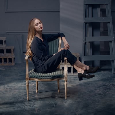 karine(MIT台灣製)全真皮綁帶樂福粗跟踝靴-原皮黑8