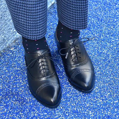 karine(MIT台灣製)全真皮綁帶牛津粗跟踝靴-黑色4