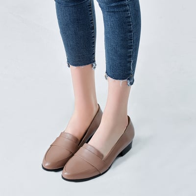 karine(MIT台灣製)全真皮素面低跟樂福鞋-小麥5