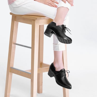 karine(MIT台灣製)全真皮綁帶樂福粗跟踝靴-原皮黑4