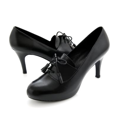 karine(MIT台灣製)全真皮綁帶流蘇低音高跟鞋-黑色10