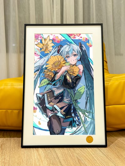 【預購】初音未來《向日葵初音》遊戲動漫裝飾畫 X 星空工作室3