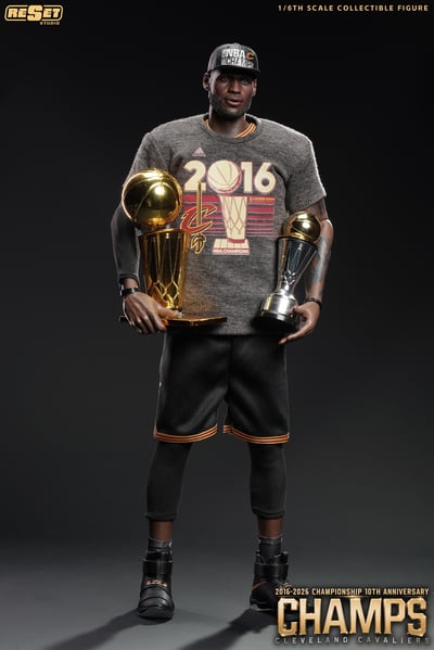 【預購】NBA 十周年紀念版 1/6收藏級可動人偶套裝 RS騎士奪冠詹姆斯 X Reset-Studio10