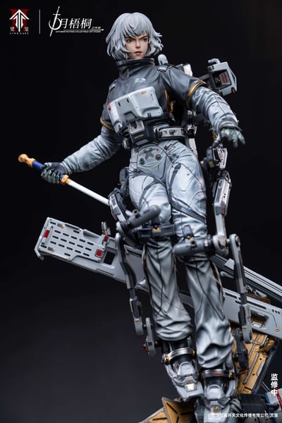 【預購】《靈籠》白月魁（雨燕號艙外作戰服）X 十月梧桐工作室3