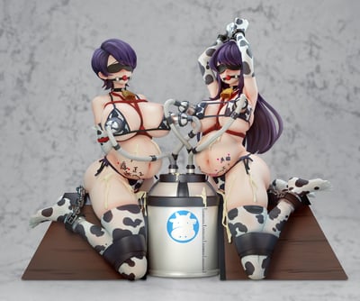 【預購】木馬上被束縛產乳的古見母女 X Meat-Studio4