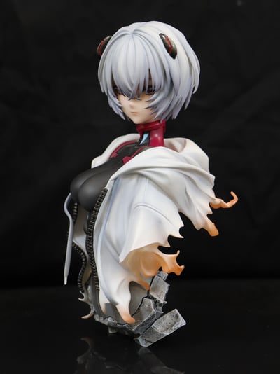 【預購】Eva新世紀福音戰士 塗裝成品 綾波零胸像 X 漆匠工作室3