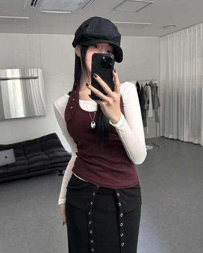 彈性直紋繞頸背心 ( 黑色/酒紅色 )3