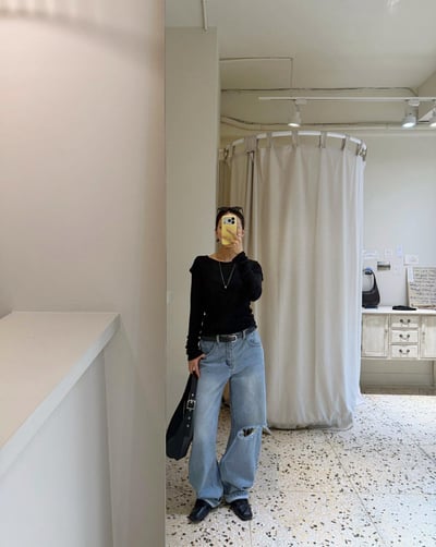 反摺褲頭單邊割破丹寧褲7