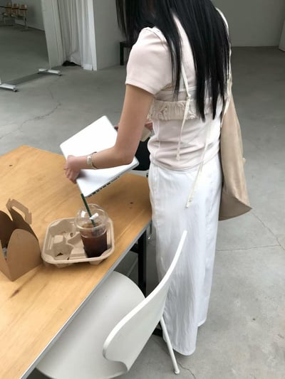 立體壓紋綁帶小背心 ( 2色 )5