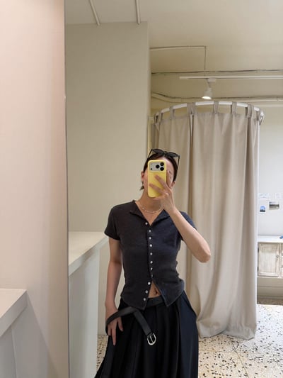 小花貝殼釦短袖衫 ( 3色 )3