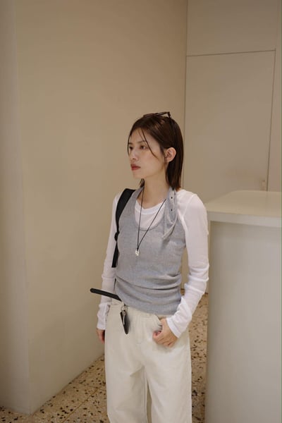 彈性直紋繞頸背心 ( 黑色/酒紅色 )9