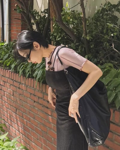 捲邊坑條五分袖TEE ( 2色 )9