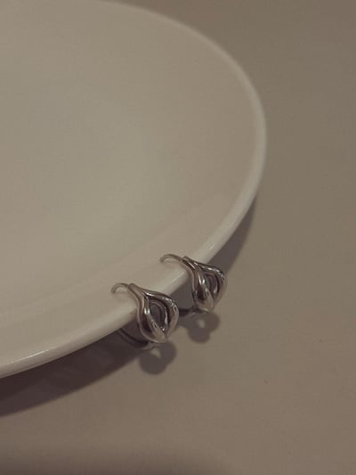 銀色雙線交疊耳環5