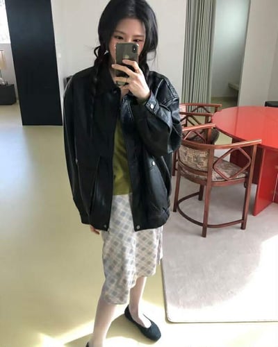 春款紋理感皮夾克18