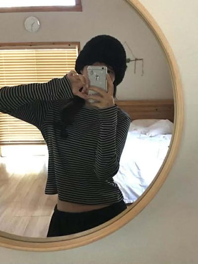 配色圓領條紋上衣 ( 4色 )1