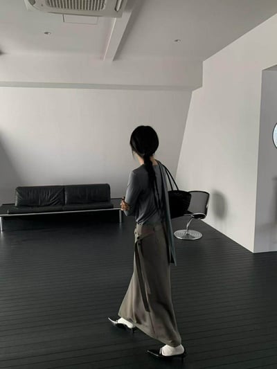 附帶交疊感直筒西裝裙 ( 2色 )11