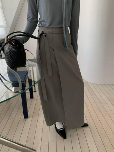 附帶交疊感直筒西裝裙 ( 2色 )10