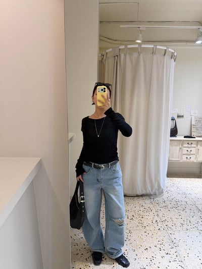 反摺褲頭單邊割破丹寧褲9