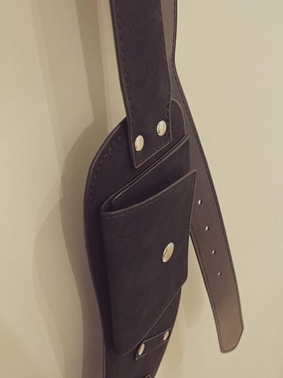 翻蓋小包造型腰帶 ( 2色 )23