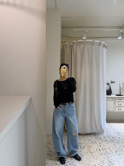 反摺褲頭單邊割破丹寧褲8