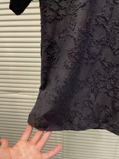 蕾絲花紋短袖上衣 ( 2色 )22