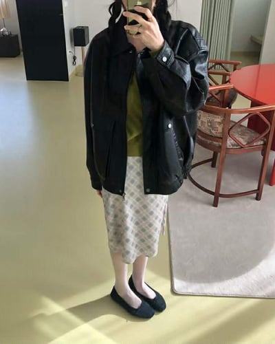 春款紋理感皮夾克19