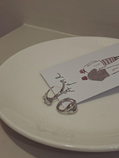 銀色雙線交疊耳環2