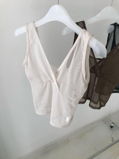 V領透紗背心 ( 3色 )9