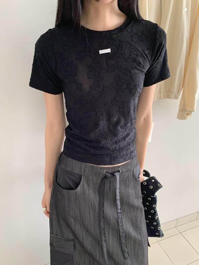 蕾絲花紋短袖上衣 ( 2色 )18