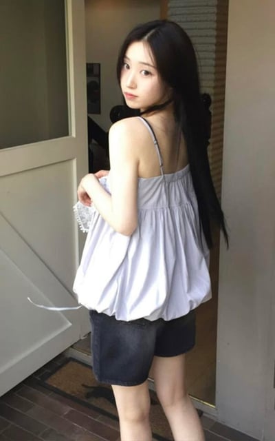 澎澎感細肩可調上衣 ( 黑色現貨 )21